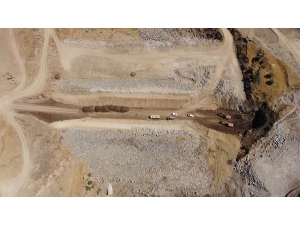 Şanlıurfa'daki Taşıkara Barajı'nda çalışmalar devam ediyor