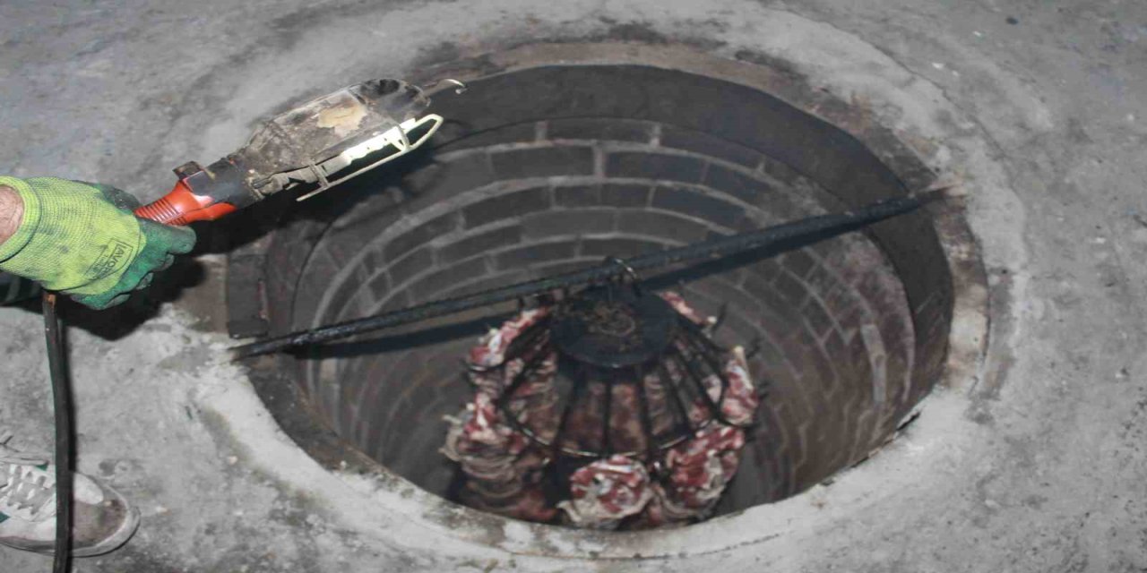 Gece Saat 1'de Yapımına Başlanıyor, Günlük 1 Tona Yakın Tüketiliyor