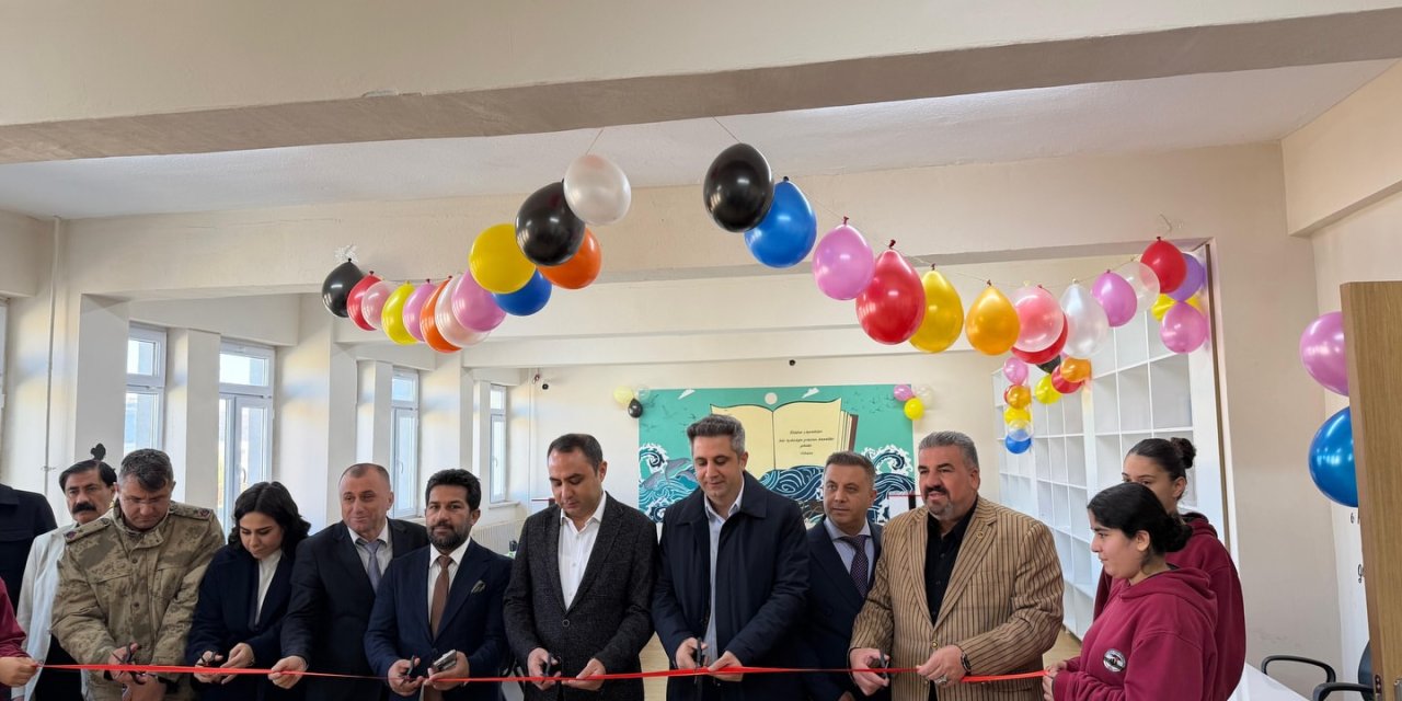 Silopi Kaymakamı Partal, Kütüphane Açılışına Katıldı!