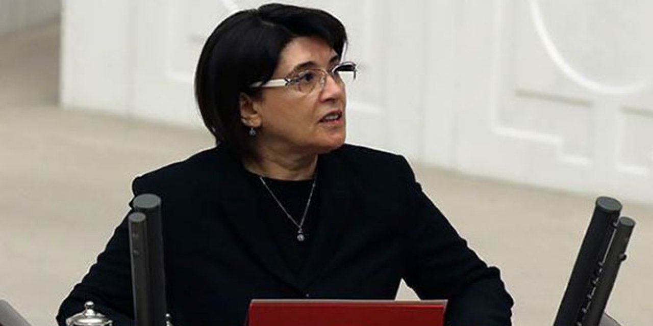 Leyla Zana'ya küfürlü tezahürata soruşturma