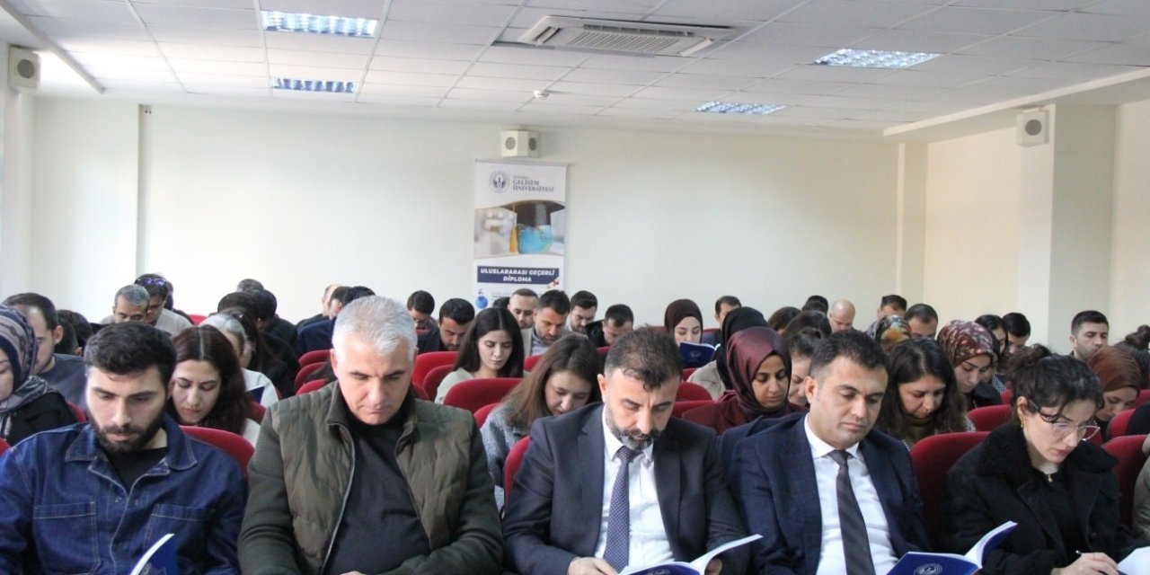 Cizre’de Öğretmenlere "Anlayarak Hızlı Okuma" Eğitimi