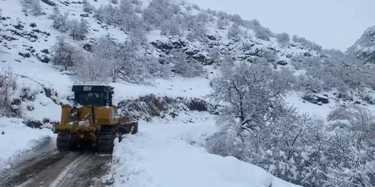 Şırnak'ta 23 Köye Ulaşım Sağlanamıyor!