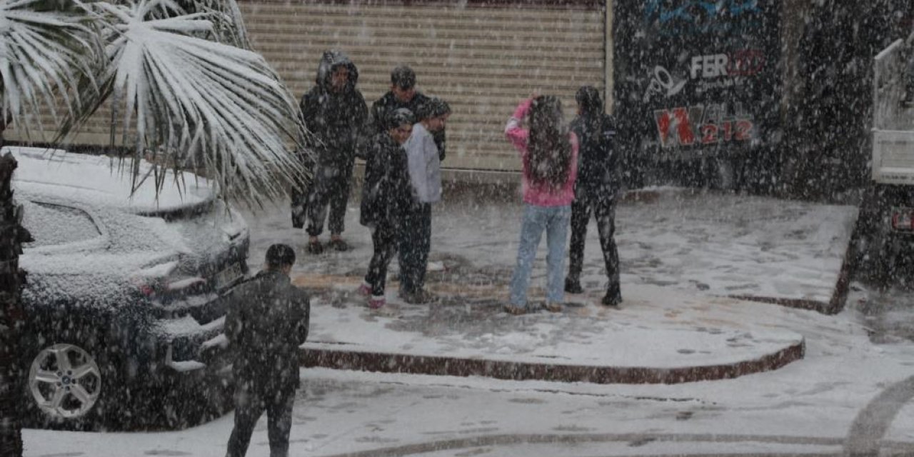 Cizre’de köylerine gidemeyen öğrenciler için Milli Eğitim Müdürlüğü açıklama yaptı