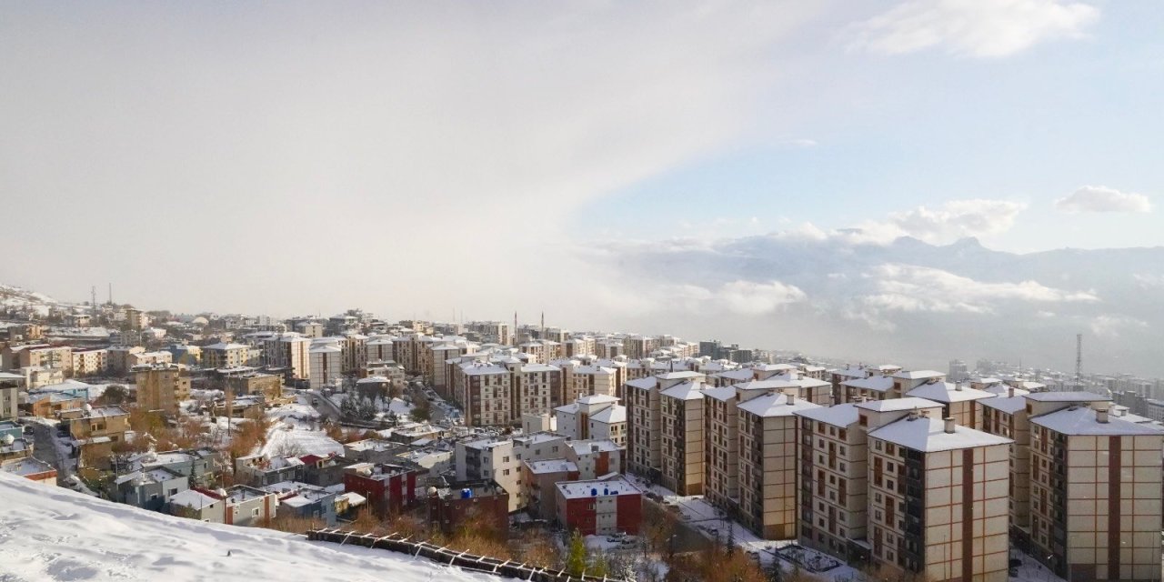 Şırnak’ta STK’lardan Kira Çağrısı: “Esnaf Ayakta Kalmakta Zorlanıyor”