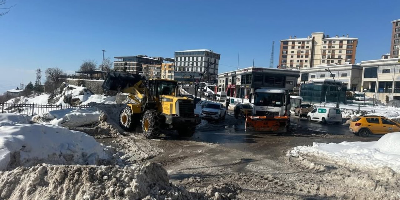 Şırnak Belediyesi araç sahipleri için uyarıda bulundu