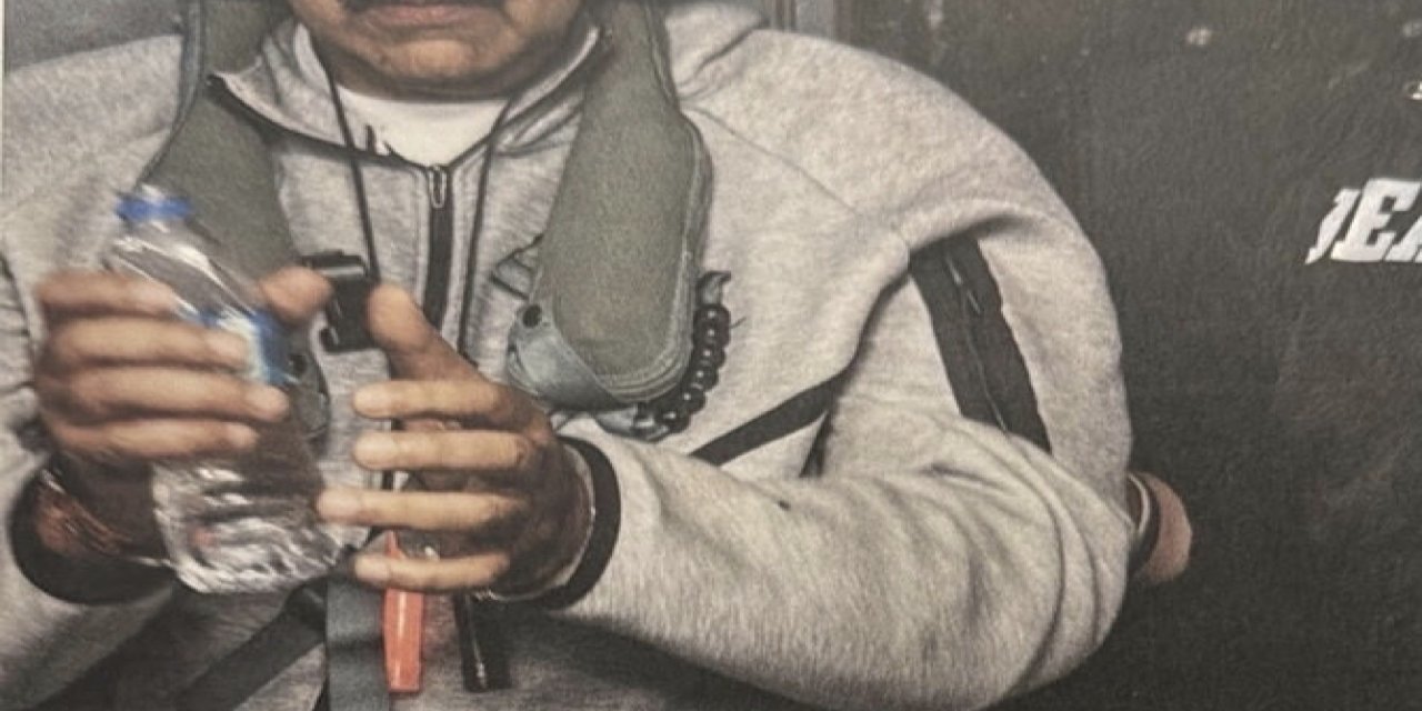 Trump, Maduro'nun ABD savaş gemisindeki fotoğrafını paylaştı