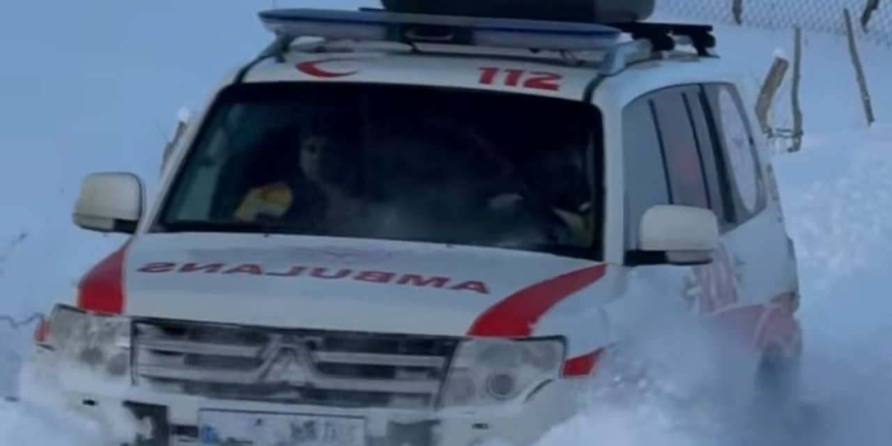 Hakkari’de 5 günde 520 hasta ekiplerce sağlık kuruluşlarına ulaştırıldı