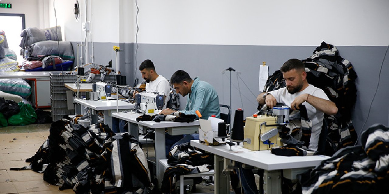 İşe başlayan gençlerin ilk 6 aylık maaşı devletten olacak