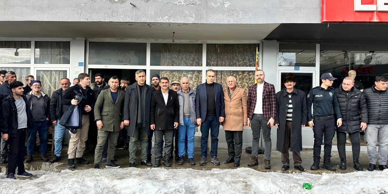 Şırnak Emniyet Müdürü Volkan Sazak, Beytüşşebap’ta Vatandaşlarla Buluştu