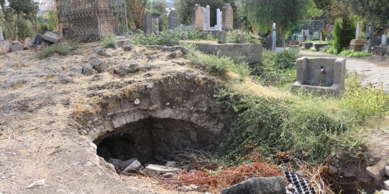 Cizre'de tarihi medrese definecilerin hedefi haline geldi