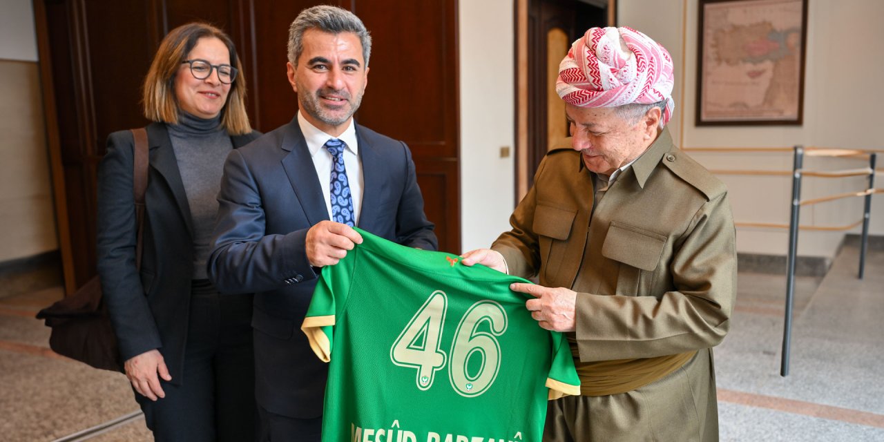 Amedspor Heyeti,   KDP lideri Mesut Barzani’yi Ziyaret Etti