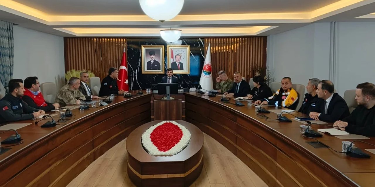 Şırnak’ta Çığ Riskine Karşı Koordinasyon Toplantısı Yapıldı