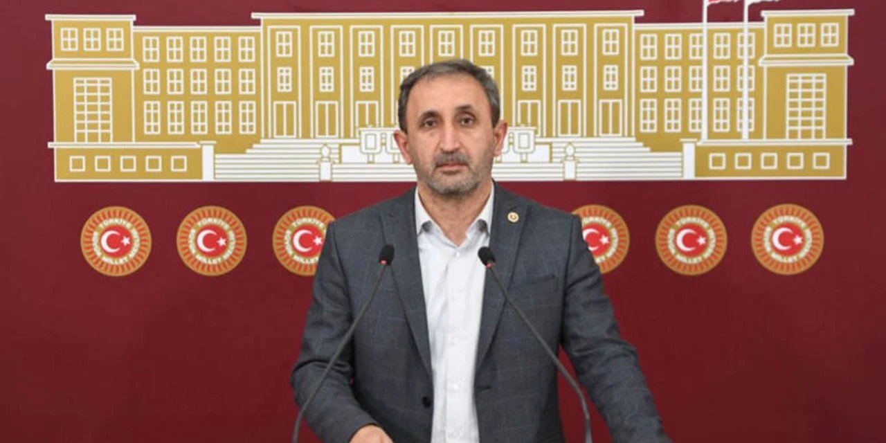 Şehzade Demir’den Esra Erol’a Sert Eleştiri: “İnançlar Reyting Uğruna Harcanıyor”