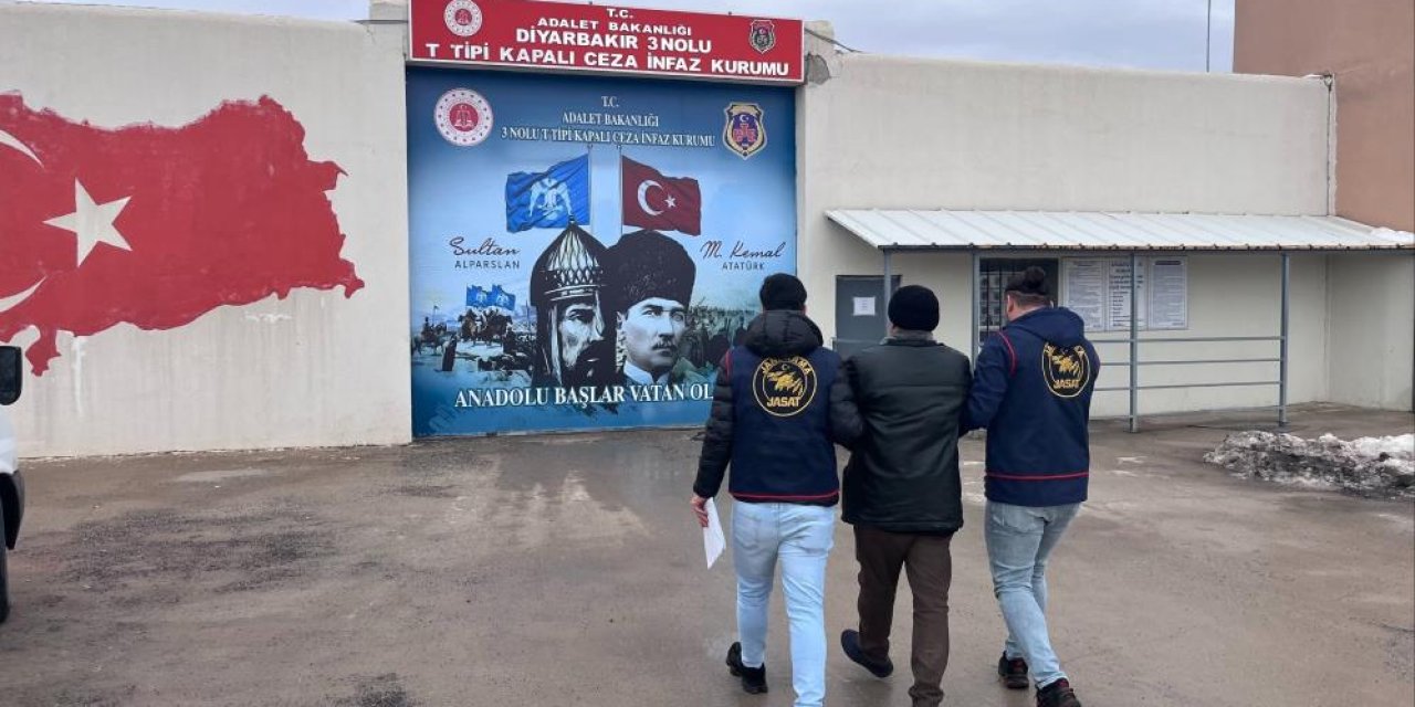 Diyarbakır'da aranan 132 kişi düzenlenen operasyonda yakalandı