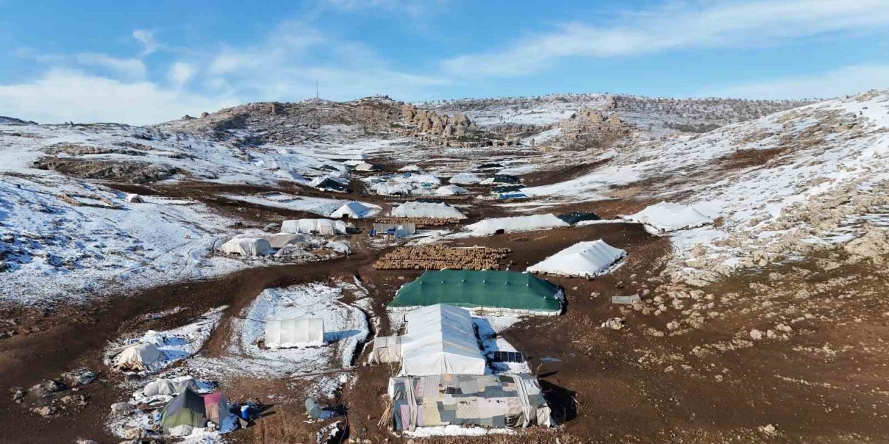 Sabit Bir Evleri Yok, Umutları Var: Şırnak'ta Konar Göçerlerin Hikâyesi