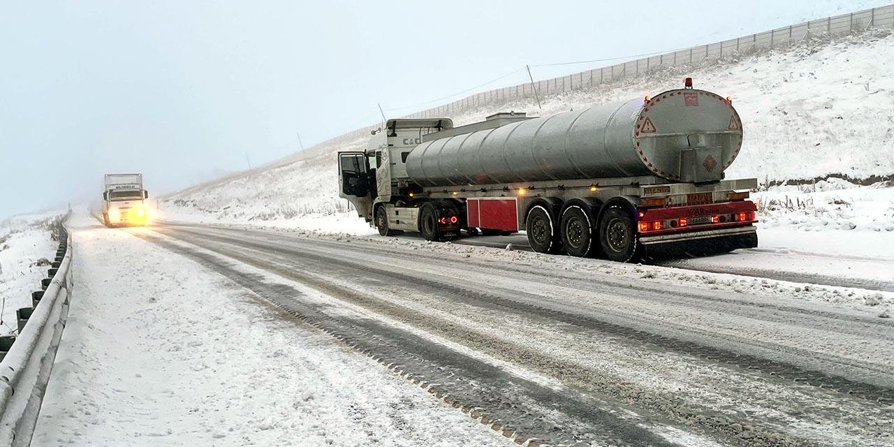 Şırnak’ta Tanker Şoförlerinden Gümrük Çağrısı: Çıkışlar Geçici Olarak Kapatılsın