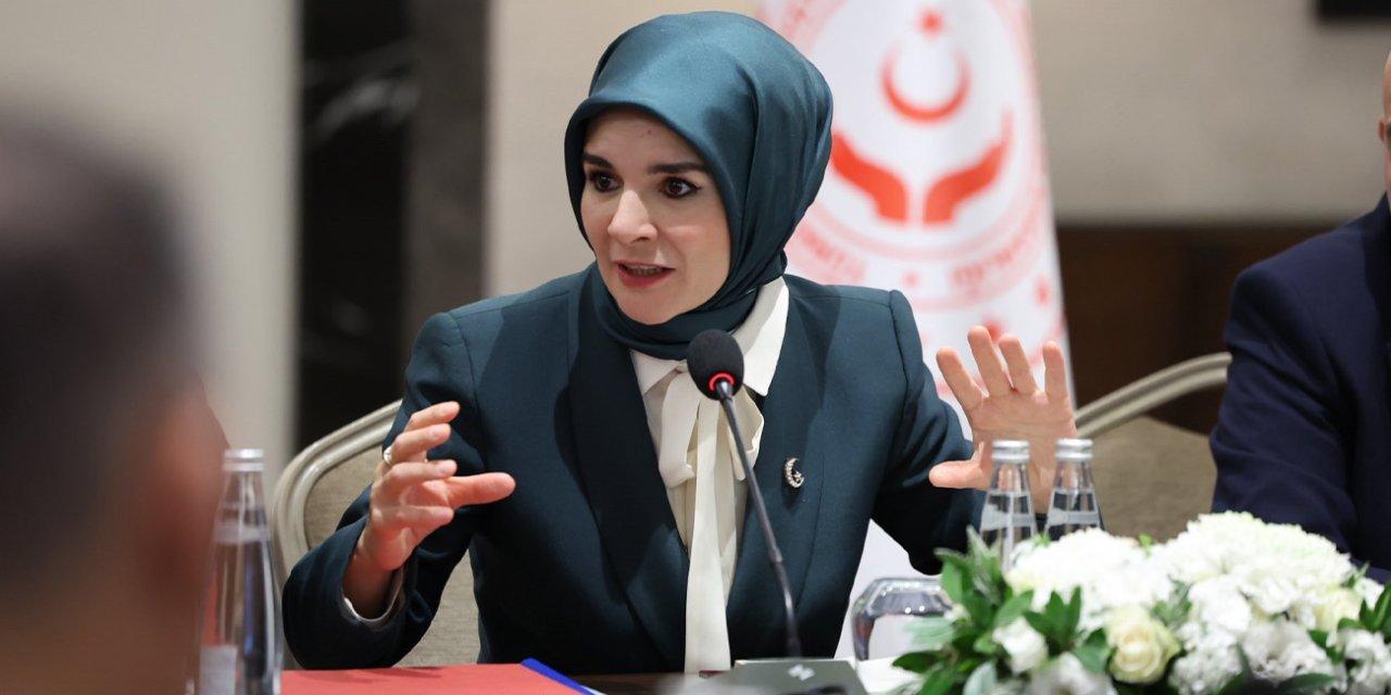 Bakan Göktaş açıkladı, Çocuklar için sosyal medya düzenlemesi geliyor