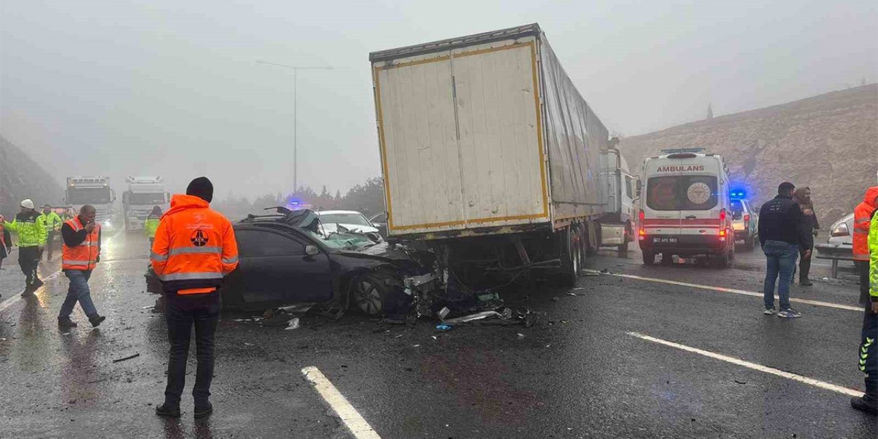 Gaziantep-Şanlıurfa yolunda zincirleme kaza: Ölü ve yaralılar var