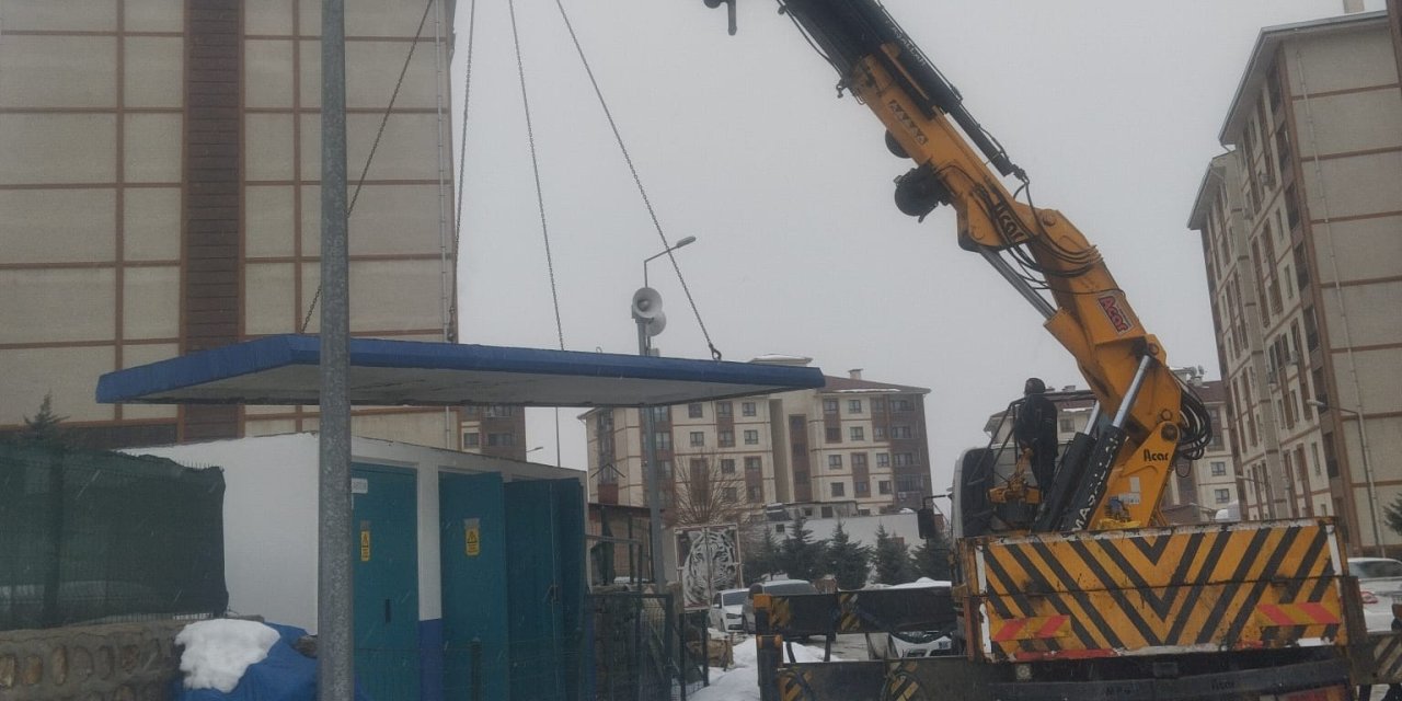 Şırnak Merkezde Trafo Arızalandı, Dedaş Müdahale Etti