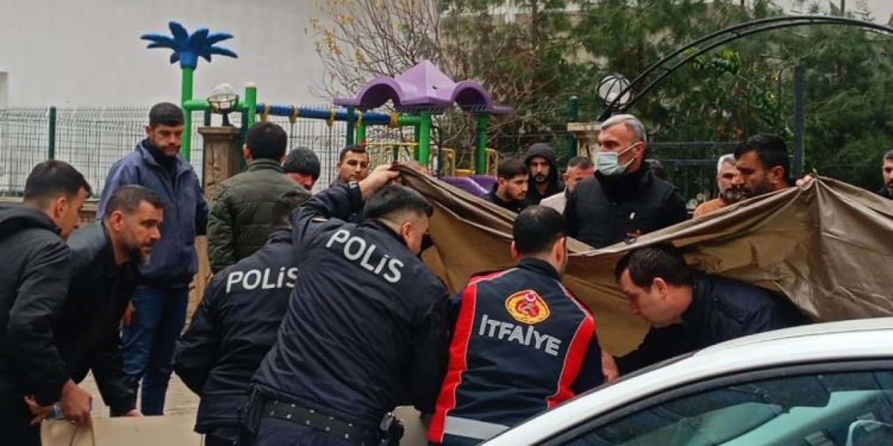 Mardin'de 7'inci kattan düşen kadın hayatını kaybetti