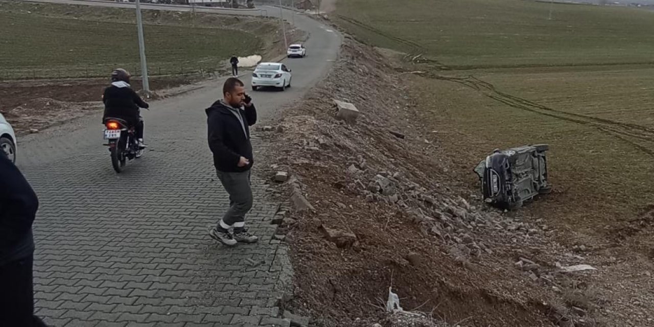 Batman’da şarampole yuvarlanan otomobildeki 1 kişi yaralandı