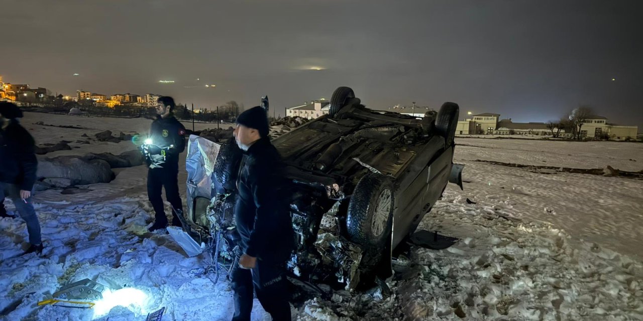 Şırnak’ta Şarampole Devrilen Araçta 1 Kişi Ağır Yaralandı