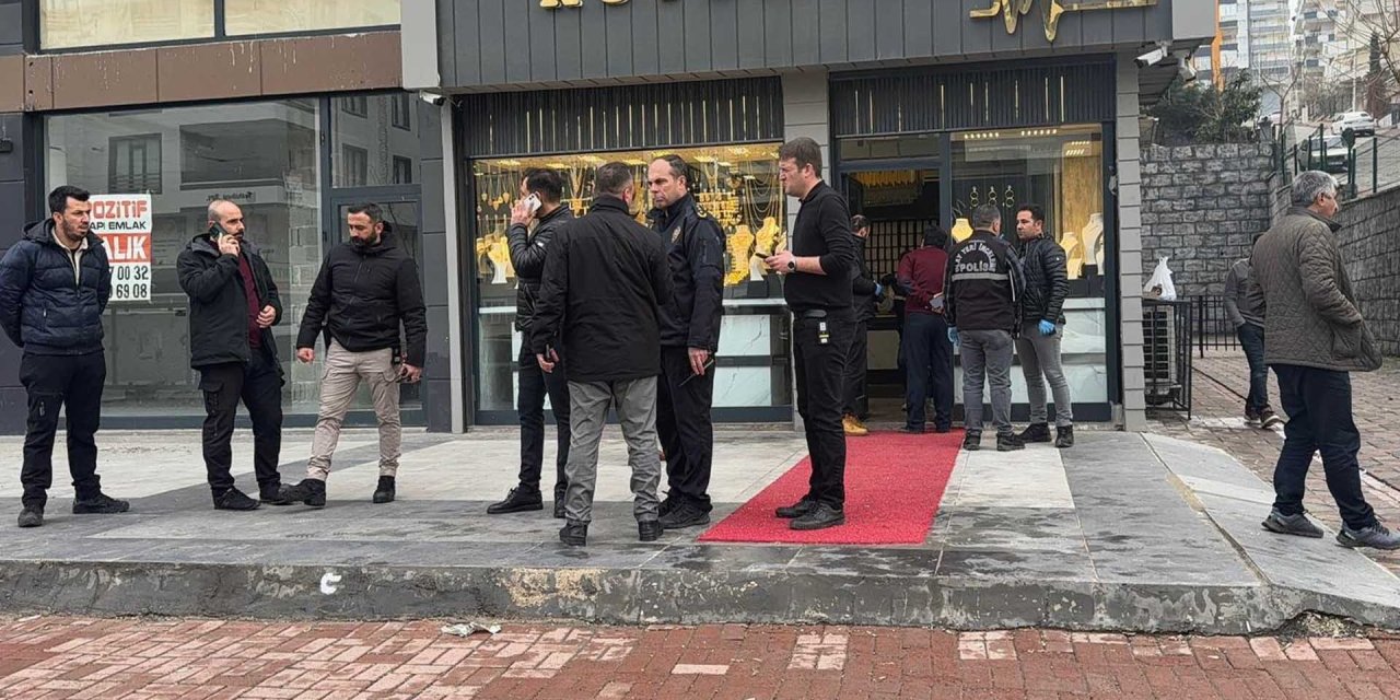 Kar maskeli kuyumcu soygununda 4 kişi yakalandı