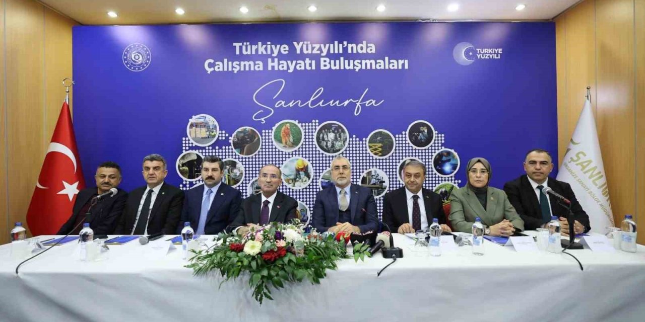 Bakan Işıkhan, Şanlıurfa’da İş Adamlarıyla Buluştu