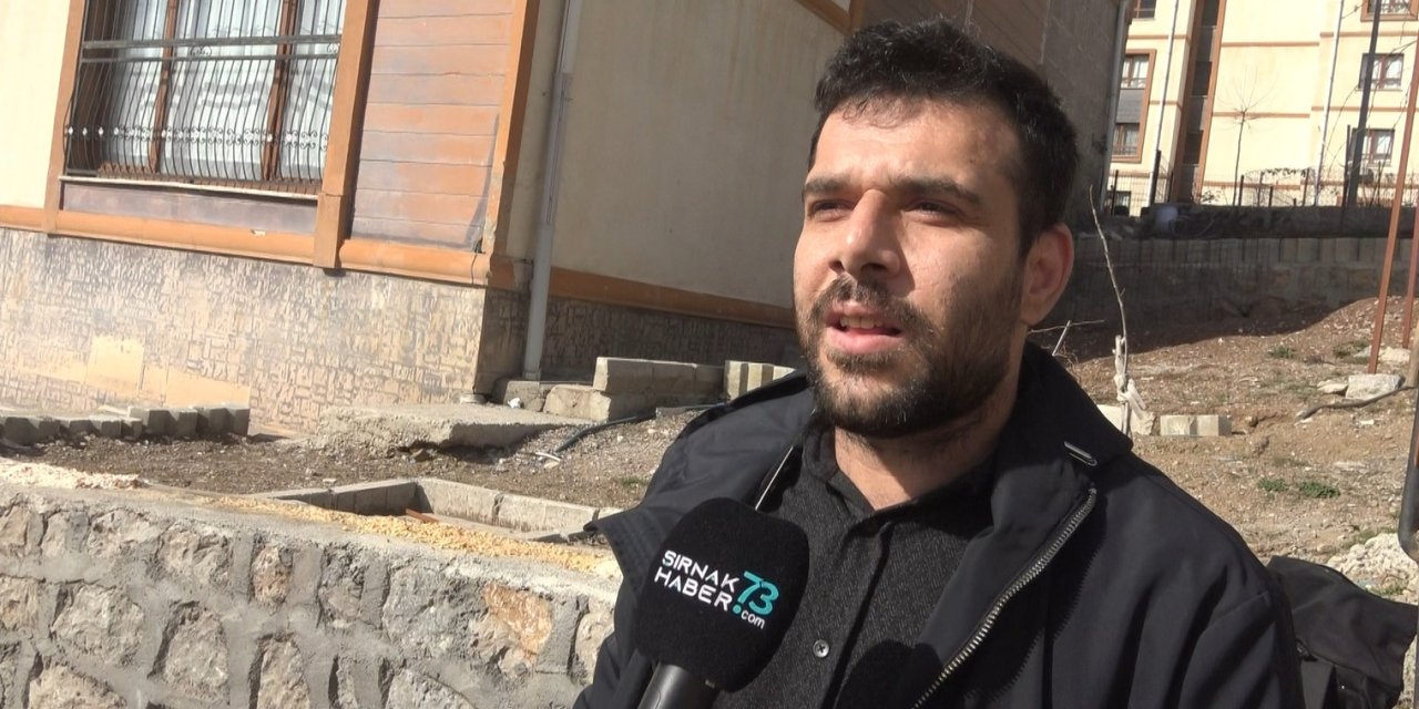 Şırnaklı Genç Her Gün Kuşları Sevgiyle Besliyor