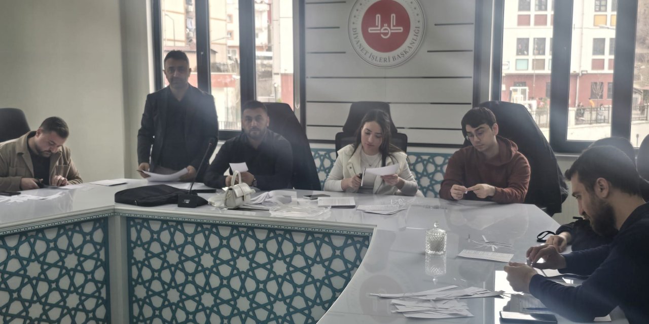 Şırnak’ta İUP Heyecanı: Kura Çekimi Başladı:60 Kişilik Kadro İçin 4 Bini Aşkın Başvuru!