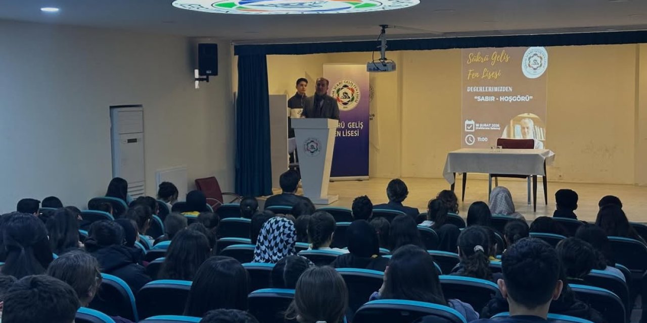 Şırnak’ta Gençlere İlham Veren Konferans: Sabır ve Hoşgörü Mesajı Gönüllere Dokundu