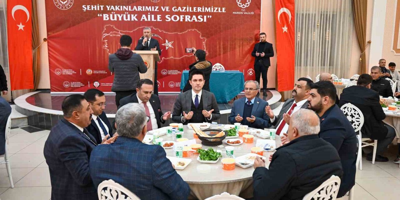 Kaymakam Çakır Şehit Aileleri Ve Gazilerle İftarda Buluştu