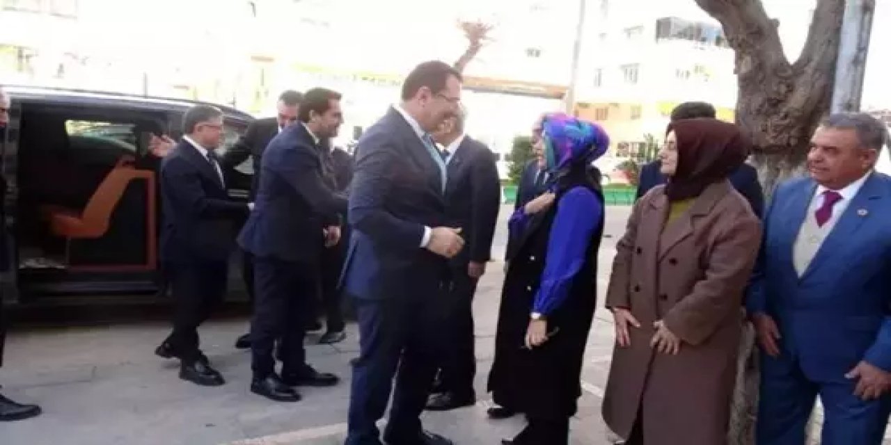 Cumhurbaşkanı Erdoğan tekrar aday olacak mı? AK Parti'den net 'erken seçim' açıklaması