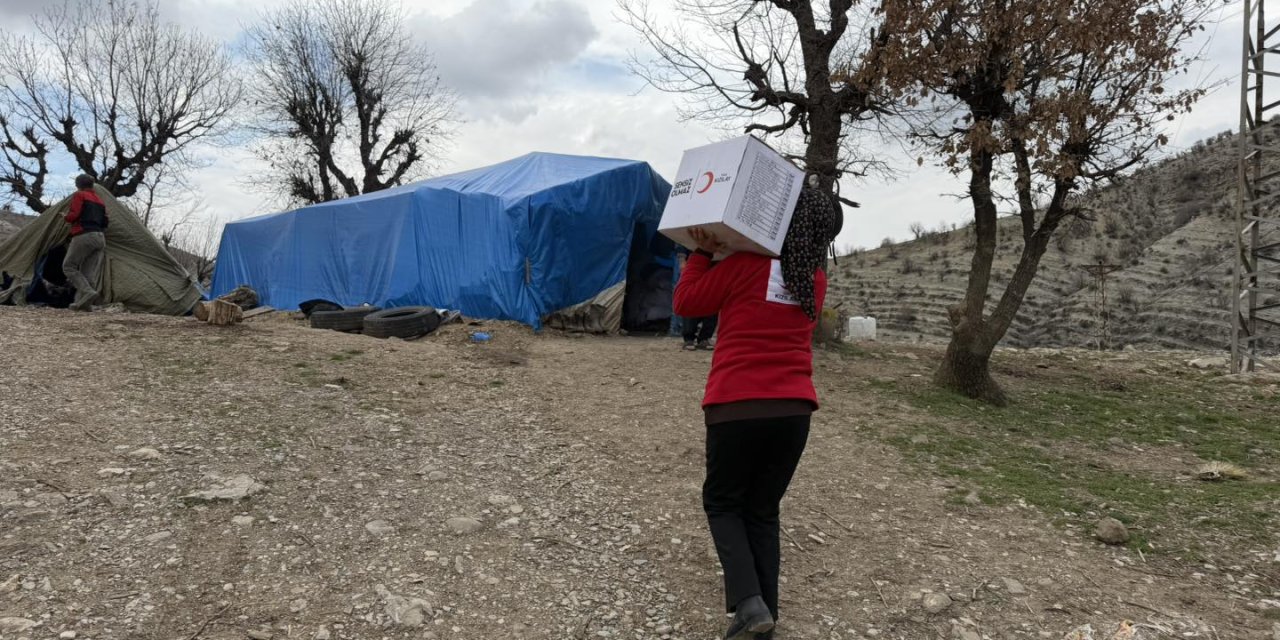 Şırnak Kırsalında Yürek Isıtan Buluşma: Göçer Ailelere Ramazan Desteği