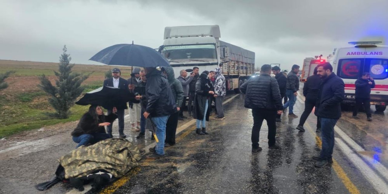 Nusaybin yolunda tır ile otomobilin çarpıştığı kazada ölenlerin sayısı 4’e yükseldi