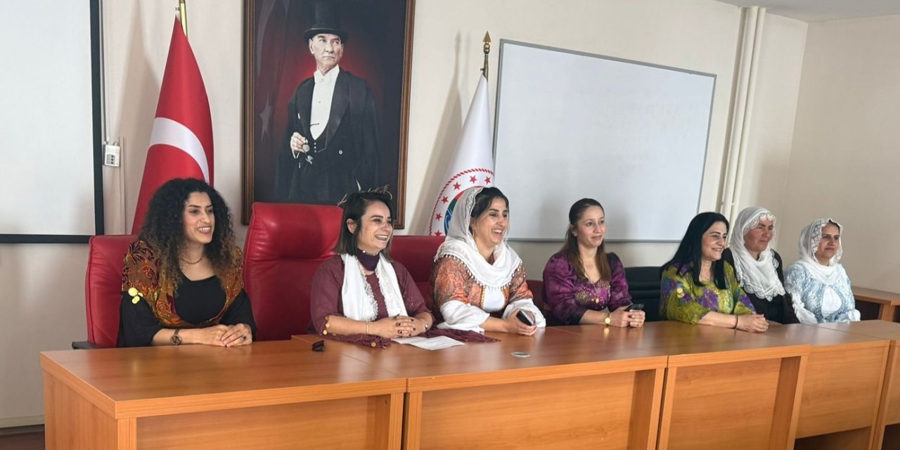 Şırnak’ta Kadın Meclis Üyeleri 8 Mart’ta Meclisi Yönetti