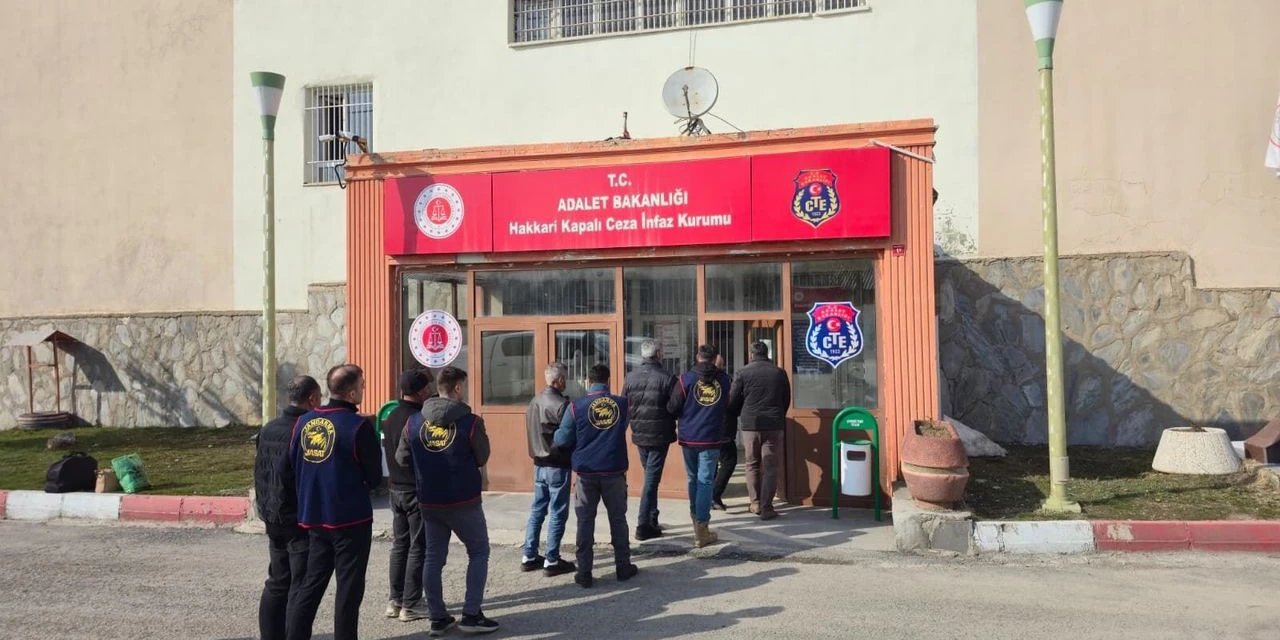 Yüksekova’da aranan 6 firari hükümlü yakalandı