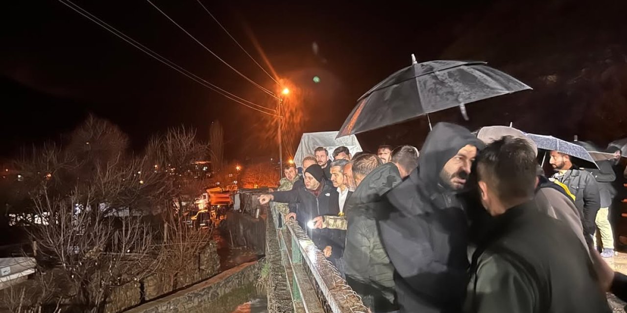 Şırnak Valisi Ekici, Uludere’de yağıştan etkilenen köyleri ziyaret etti