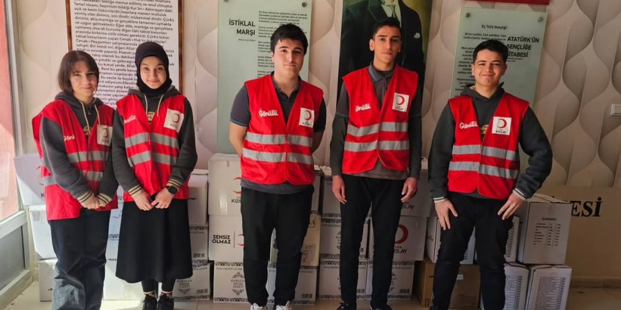 Şehri Nuh’ta İyilik Seferberliği: 1 Sınıf 1 Koli