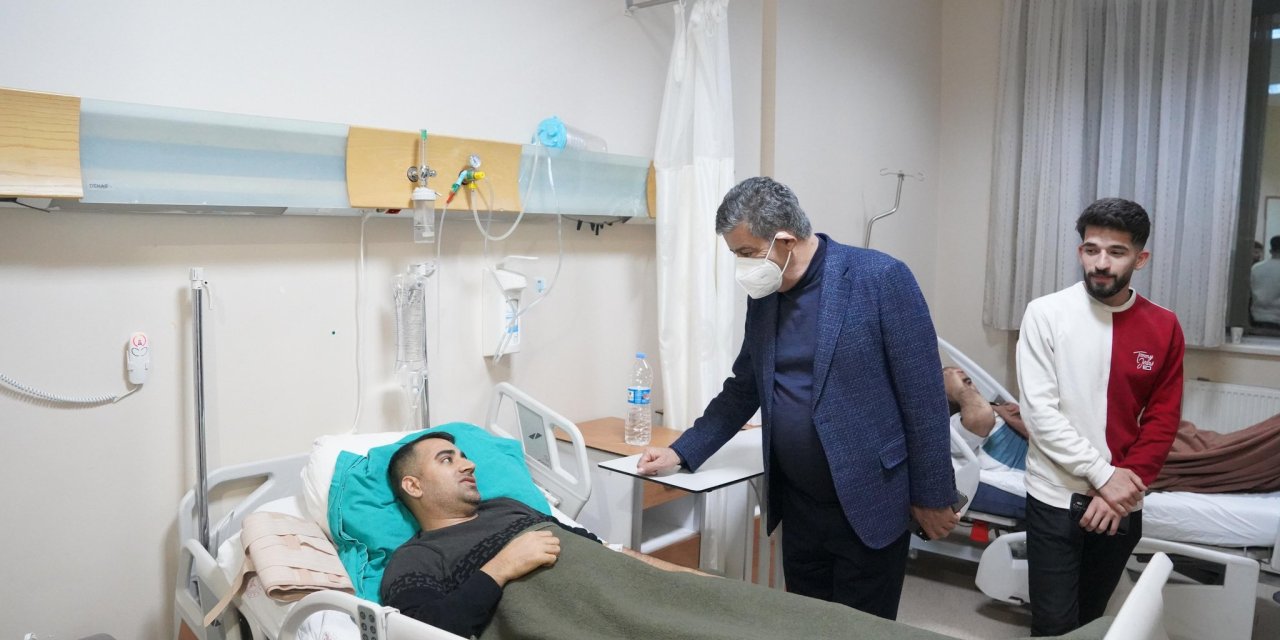 Başkan Yarka’dan Hastalara Moral Ziyareti