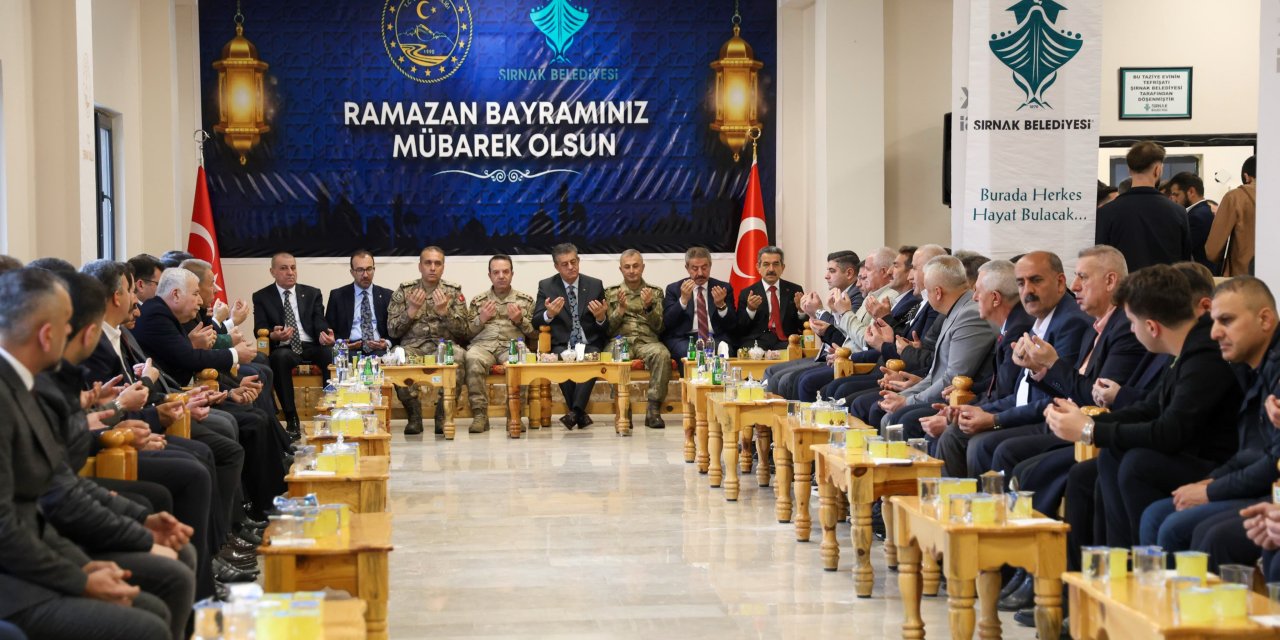 Şırnak’ta Bayram Sevinci Zirveye Taşındı! Vali Ekici ve Protokolden Anlamlı Ziyaretler