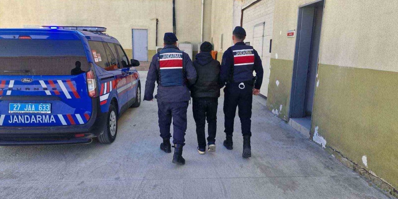 Kesinleşmiş 28 Yıl Cezayla Aranan Şüpheli Yakalandı