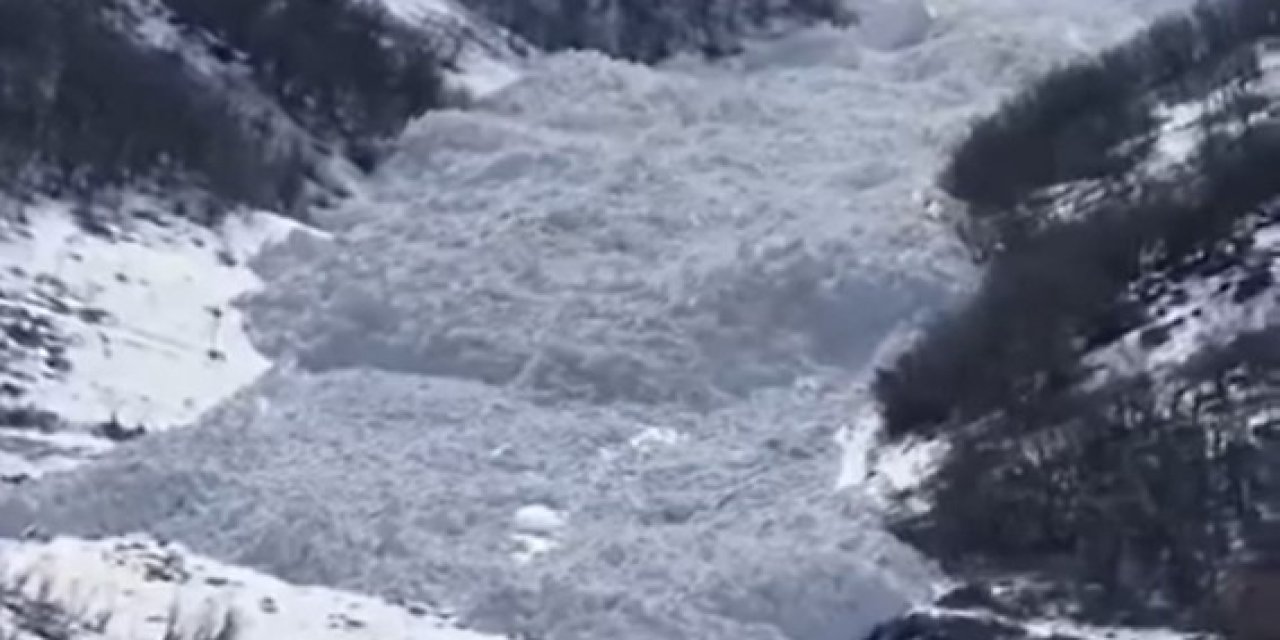 Şırnak’ta Peş Peşe Çığ Felaketi: O Anlar Kamerada!