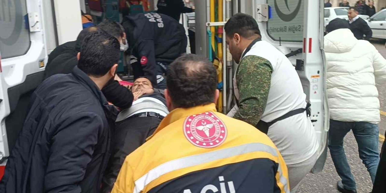 Maske Takıp Lokantayı Bastı! Kardeşini Vurdu