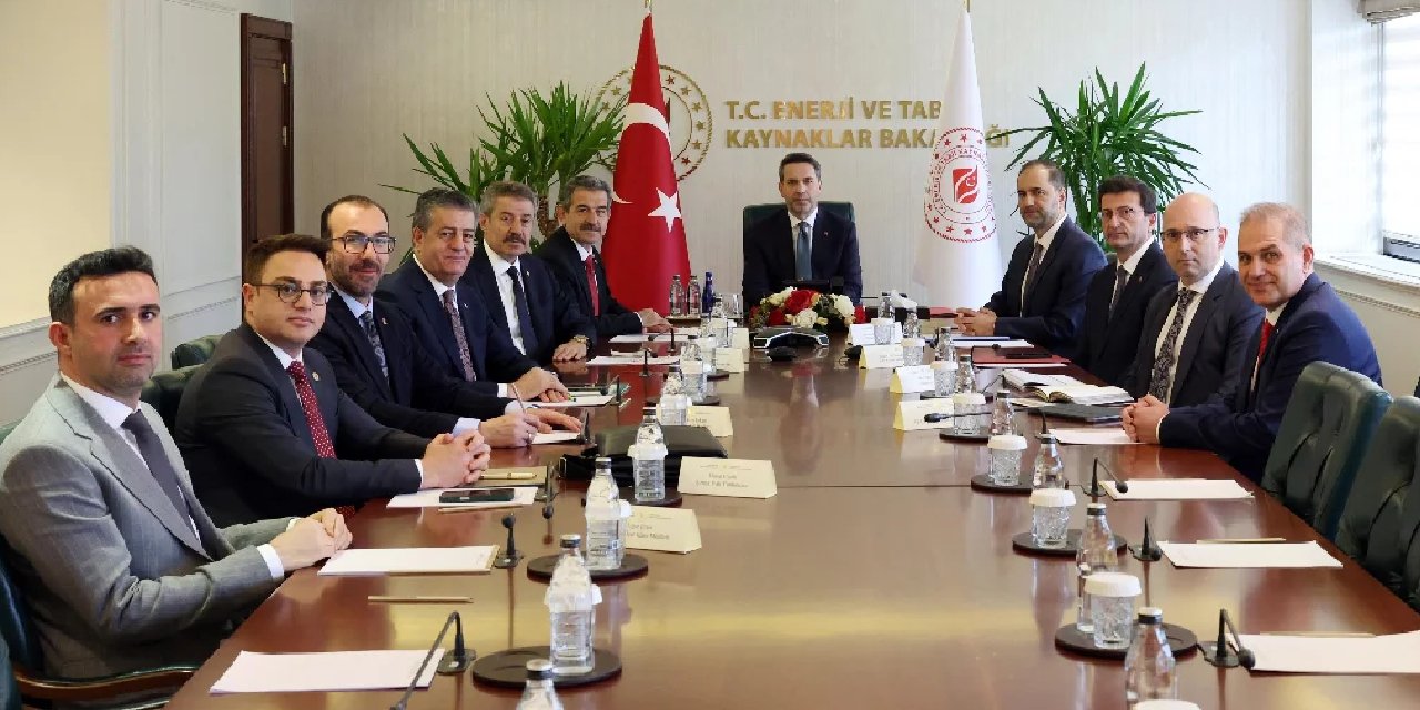 Şırnak Heyeti İki Bakana Ziyaret Gerçekleştirdi