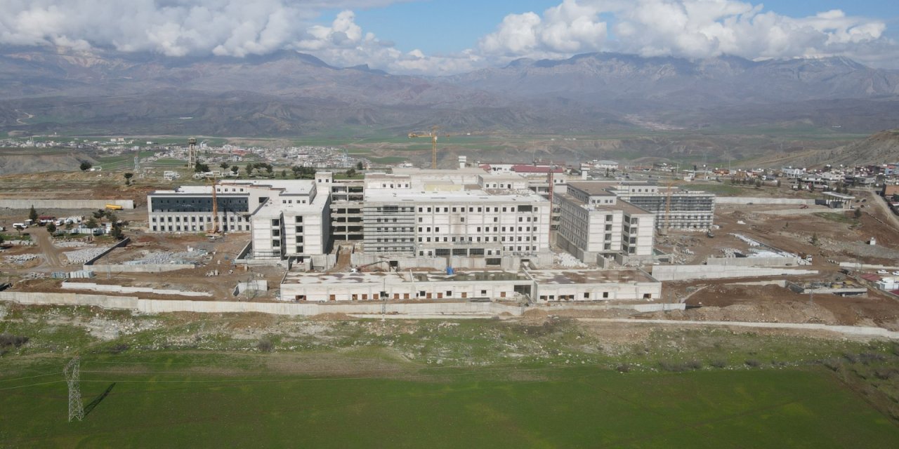 Şırnak 500 Yataklı Dev Hastanesini Yapan Firma Müdürü Konuştu! İşte Bitiş Tarihi