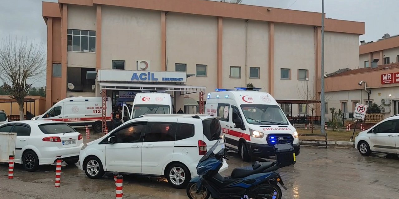 Silopi’de devrilen okul servisindeki 5 kişi yaralandı