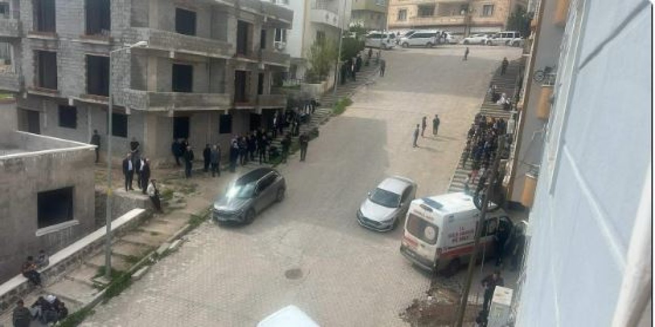 Şırnaklı Genç Evde Ölü Bulundu!