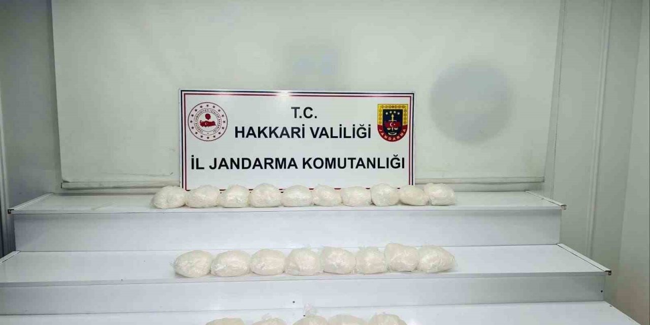 Yüksekova’da 22 kilo uyuşturucu ele geçirildi