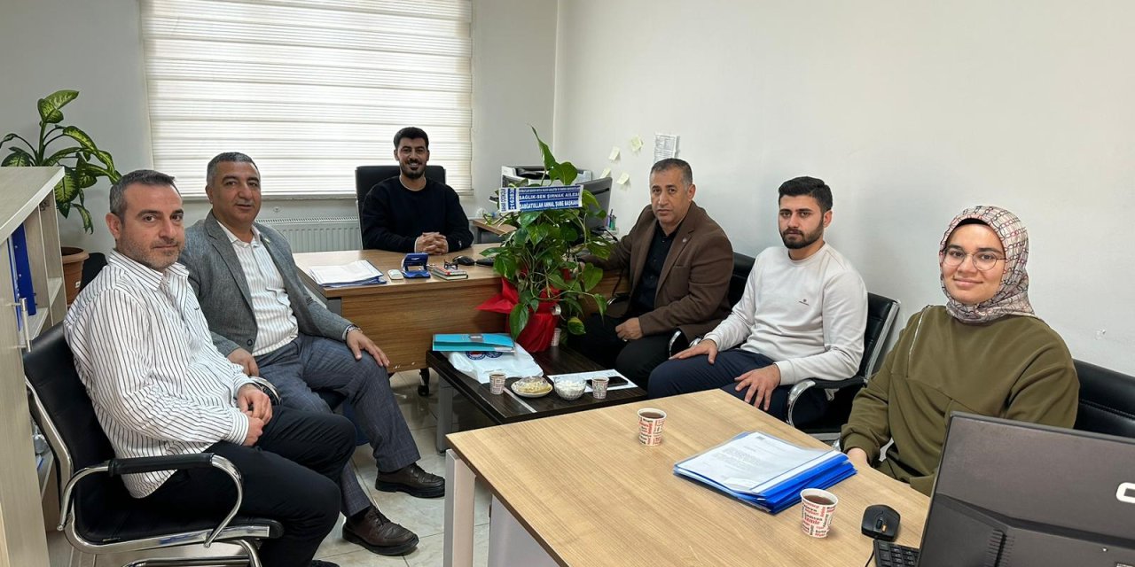 Sağlık-Sen Şırnak Şubesi ziyarette bulunarak Avukatlar Günü’nü kutladı